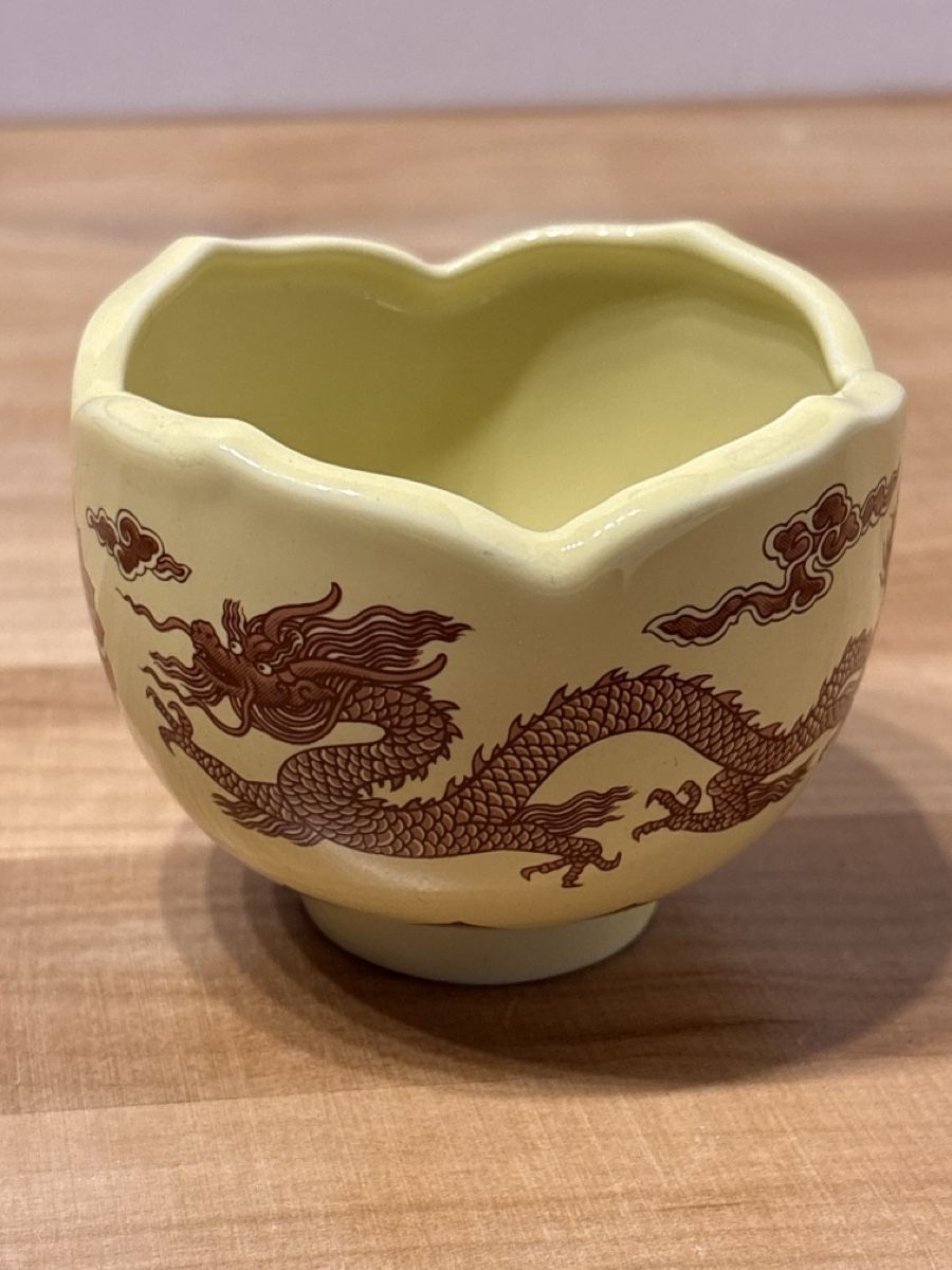 Ciotole: Schale mit China Drachen / Lotus Limited Edition – Usato da Rümlang venduto da SchumBru10