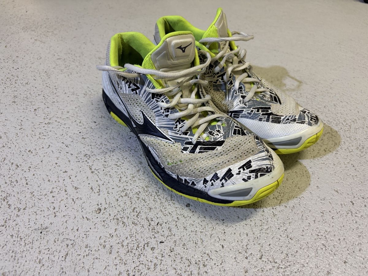 Mizuno Scarpe da uomo: Mizuno Hallenschuh 41 – Usato da Volketswil venduto da Leng0