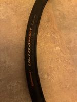 Pneu route 700/23C