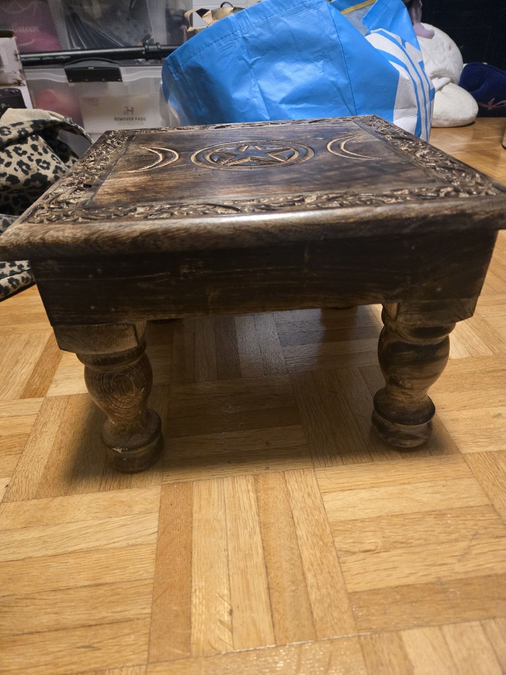 Tutte le decorazioni: Mini Altar Mond aus Holz – Usato da Schönenwerd venduto da vil_5vkk 1