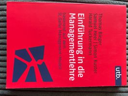 Lehrbuch Einführung in die Managementlehre Bieger utb