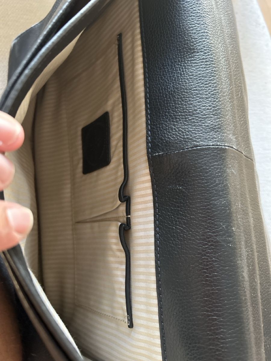 Lancel Koffer & Taschen: Sacoche en cuir noir Lancel – Gebraucht aus Zürich von jul_t8hp 3