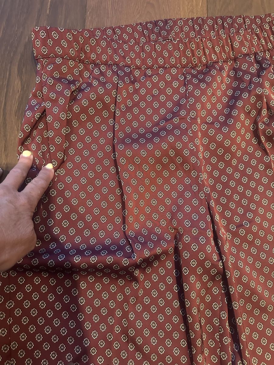 H&M Pantaloni: Sommerhose Bordeaux Gr. M - neu – Nuovo (secondo la descrizione) da Diepoldsau venduto da Soleil0425 1