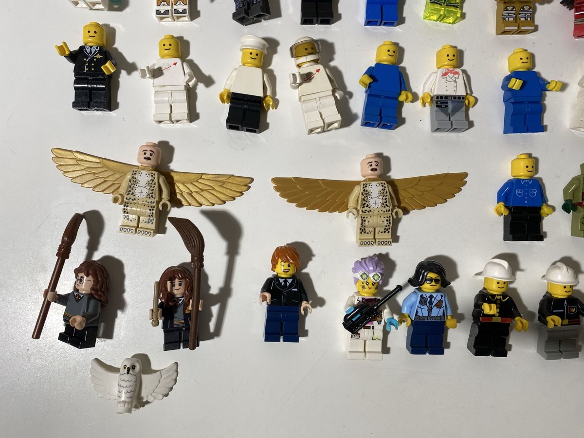 Lego Jouets: Lego Minifiguren ca. 100 Stk. – D'occasion à Winterthur par ben_9vxx 5