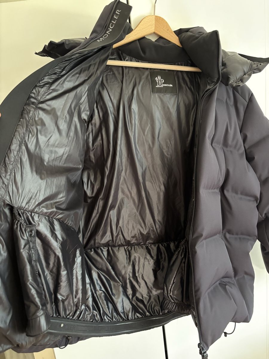 Moncler Giacche: Moncler Ski Jacket – Nuovo (secondo la descrizione) da Genève venduto da Nathanwatchch 5