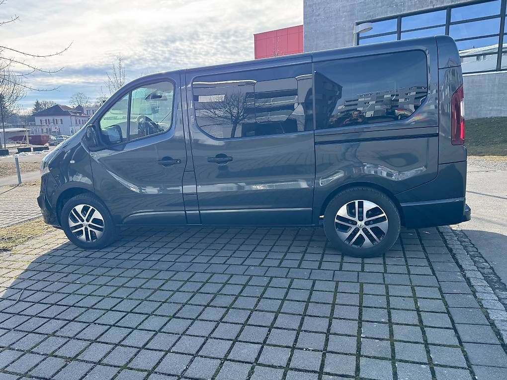 Opel Automobili: Opel Vivaro Tourer – Usato da Montlingen venduto da lohernet 1