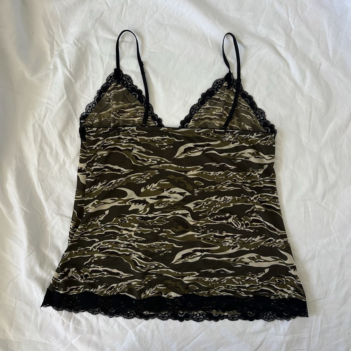 Top: Top vintage y2k camouflage M – Usato da Genève venduto da afterhoursarchive 4