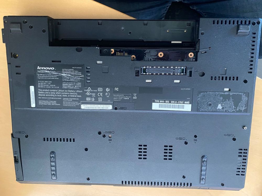Lenovo R61 Monitor und Laptop zum Ausschlachten (Defekt) in Hallwil für ...