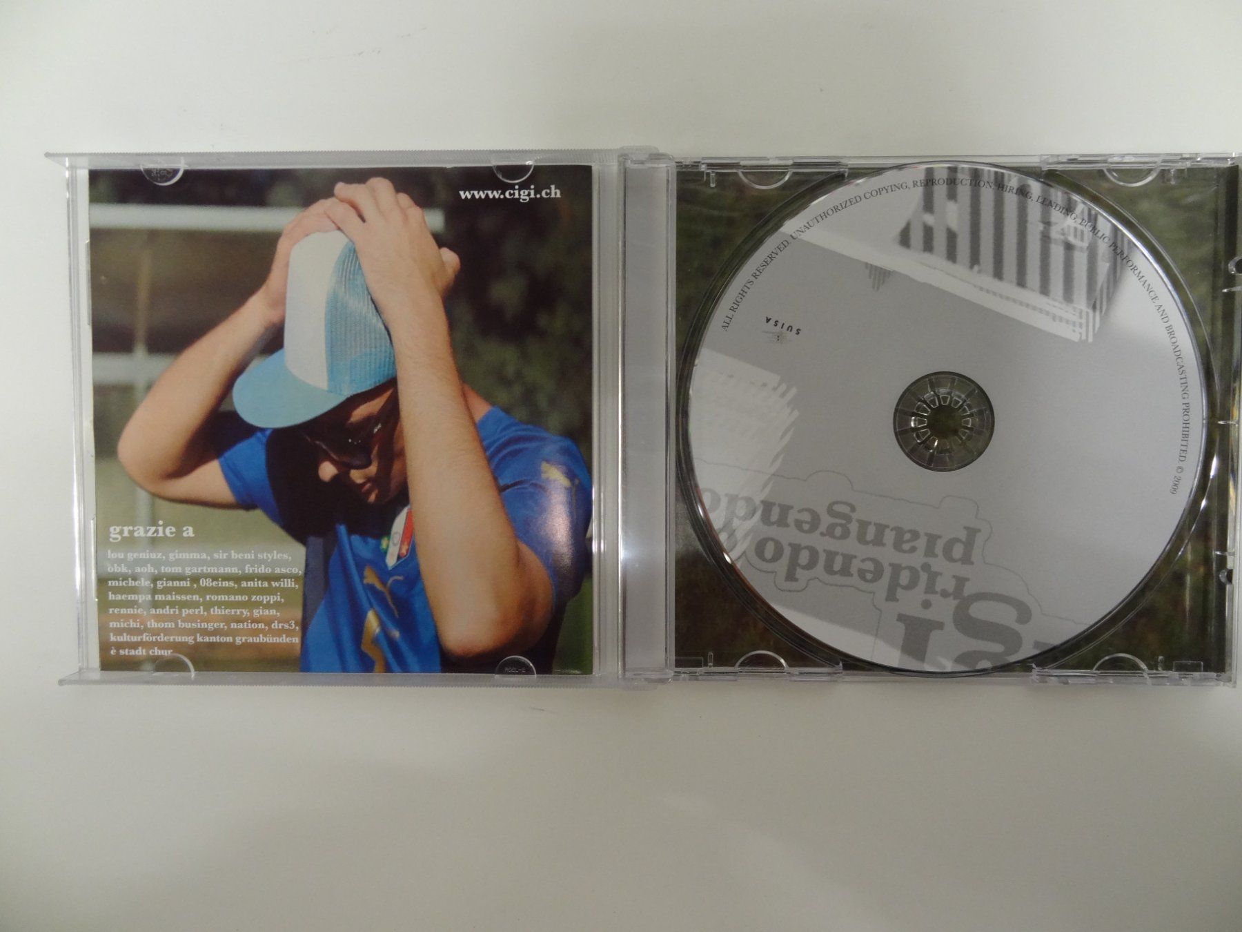 CD: Cigi - Ridendo o Piangendo CD – Usato da luzern venduto da musicandart 2