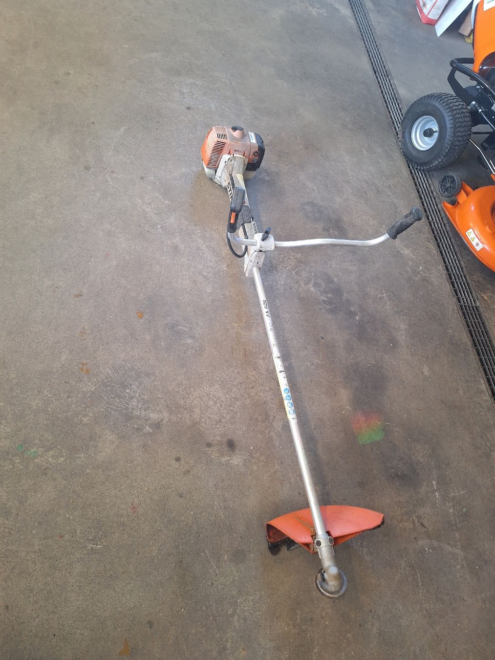 Stihl Rasenmäher: Freischneider Stihl FS 400 – Gebraucht aus Thundorf von MFrick01