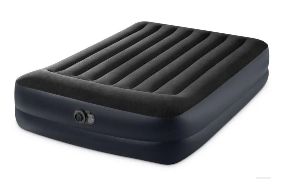 Matratzen: Intex Luftbett – Neu (gemäss Beschreibung) aus Nänikon von aoe_22fy