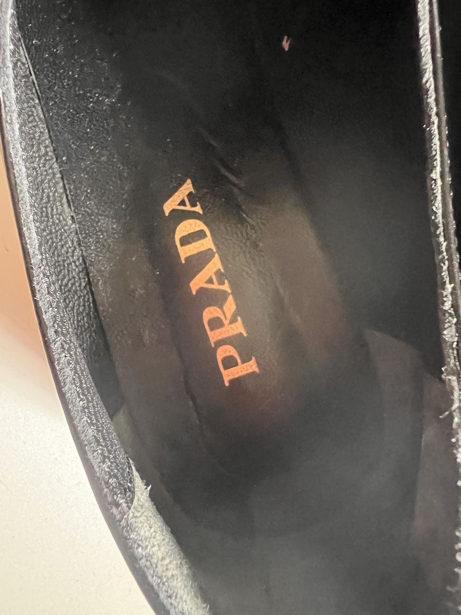 Prada Chaussures femmes: Loafer Prada, Gr. 39, schwarz  – D'occasion à Solothurn par Brini06 4
