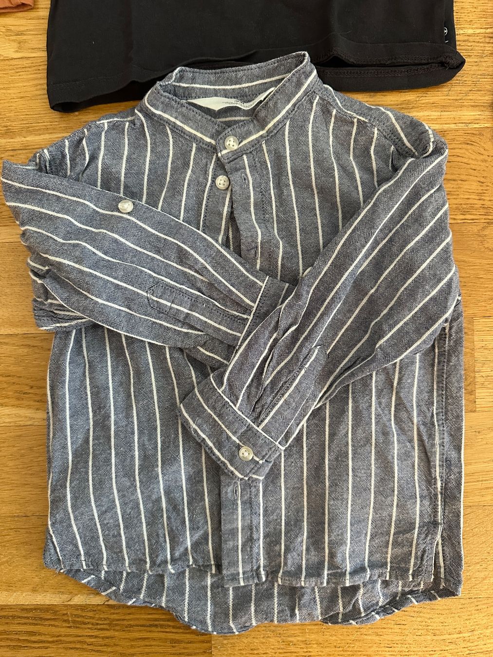 Kleiderpakete & -sets: Boy T-Shirt Set Gr. 92-98 – Gebraucht aus Zürich von JuliaSp 1
