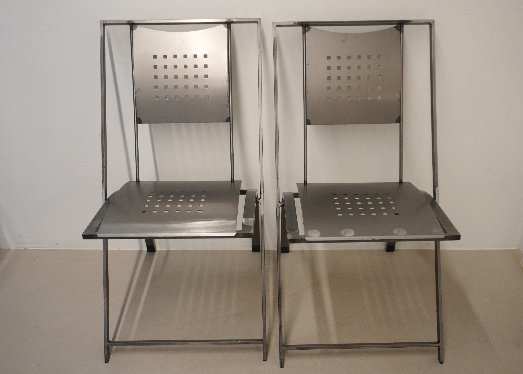 Stühle: Designerstühle 2 Stück Metall S076 – Gebraucht aus Basel von B.W.B.