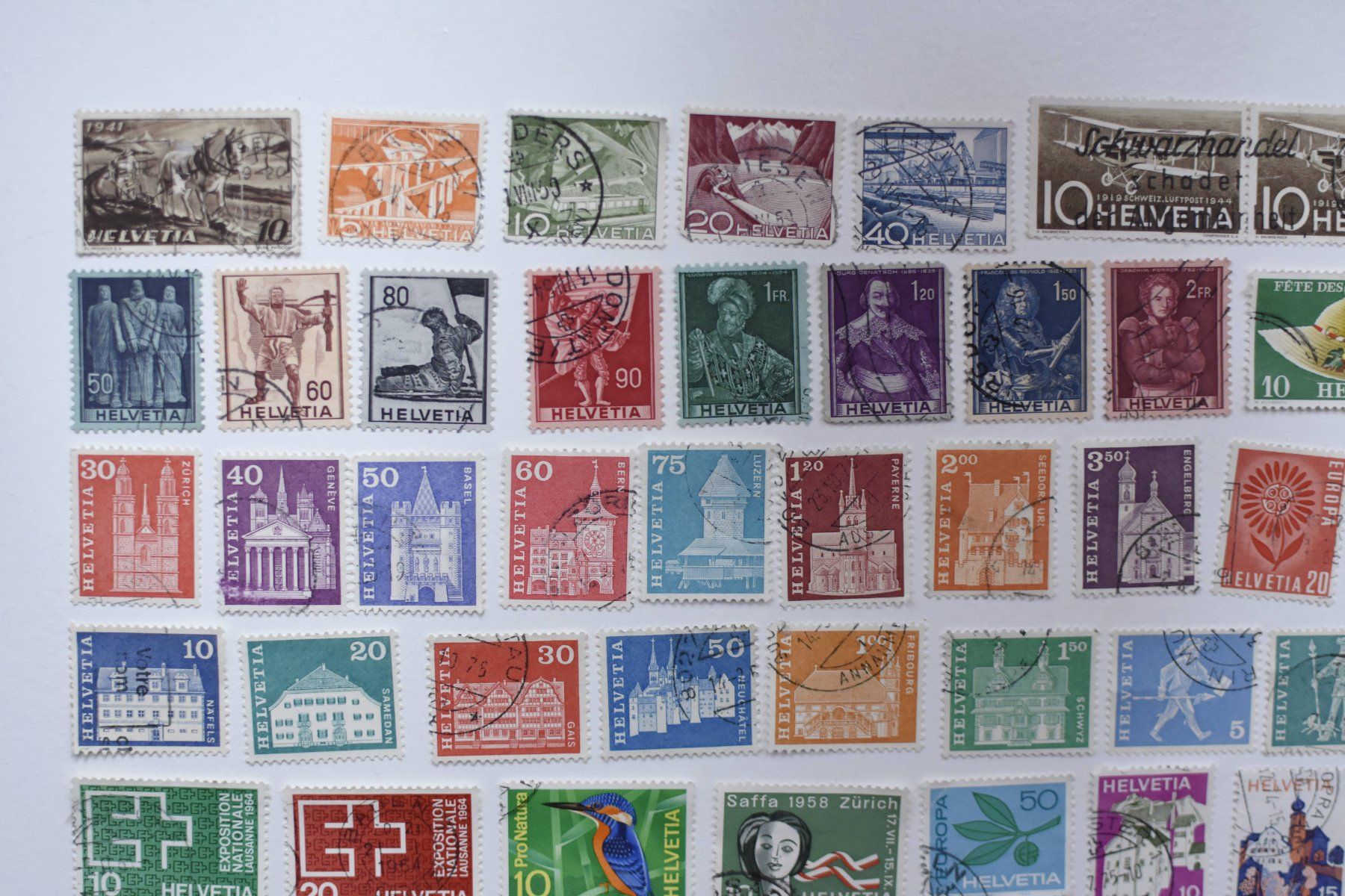 Tutti i francobolli: Lot 75 timbres Suisse – Usato da Belmont-sur-Yverdon venduto da bichet02 1