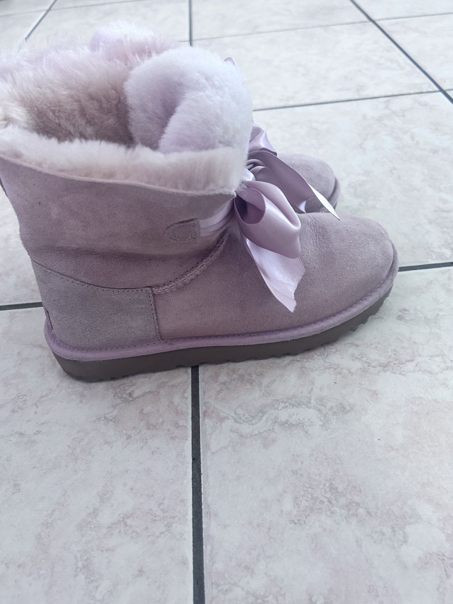 Ugg Damenschuhe: Scarpe Ugg gr38 – Gebraucht aus Cugnasco von sd1520 1