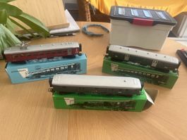 3 Märklin H0 SBB Personenwagen mit Originalverpackung