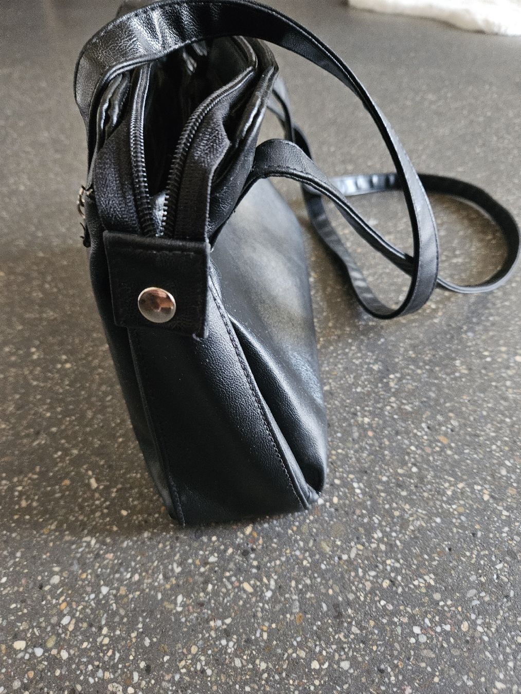 Borse da donna: Handtasche schwarz Alessandro Umhängetasche  – Nuovo (secondo la descrizione) da Anwil venduto da tamoos 5