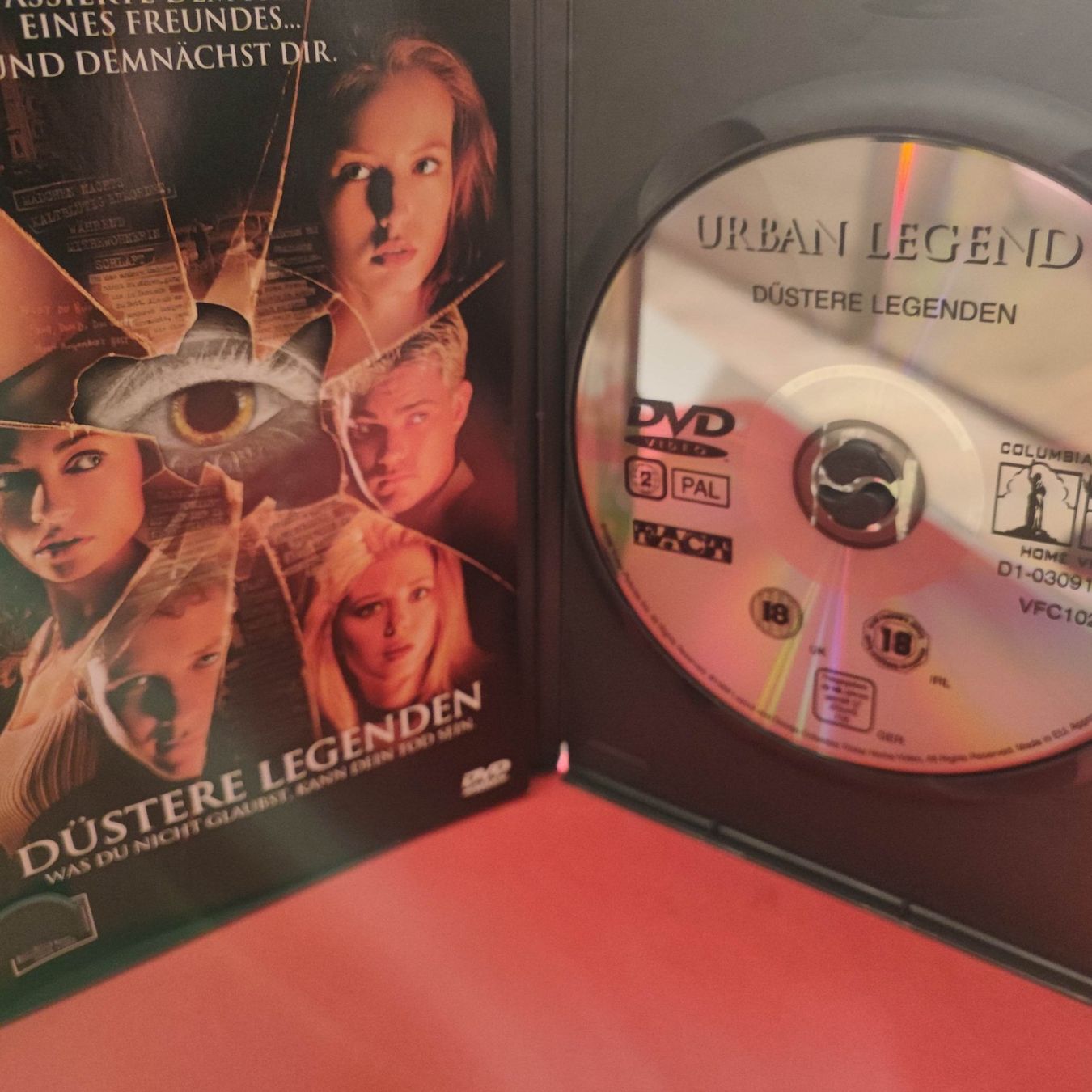 Tutti i DVDs: Düstere Legenden – Usato da Dübendorf venduto da kb86_MOVIE 3