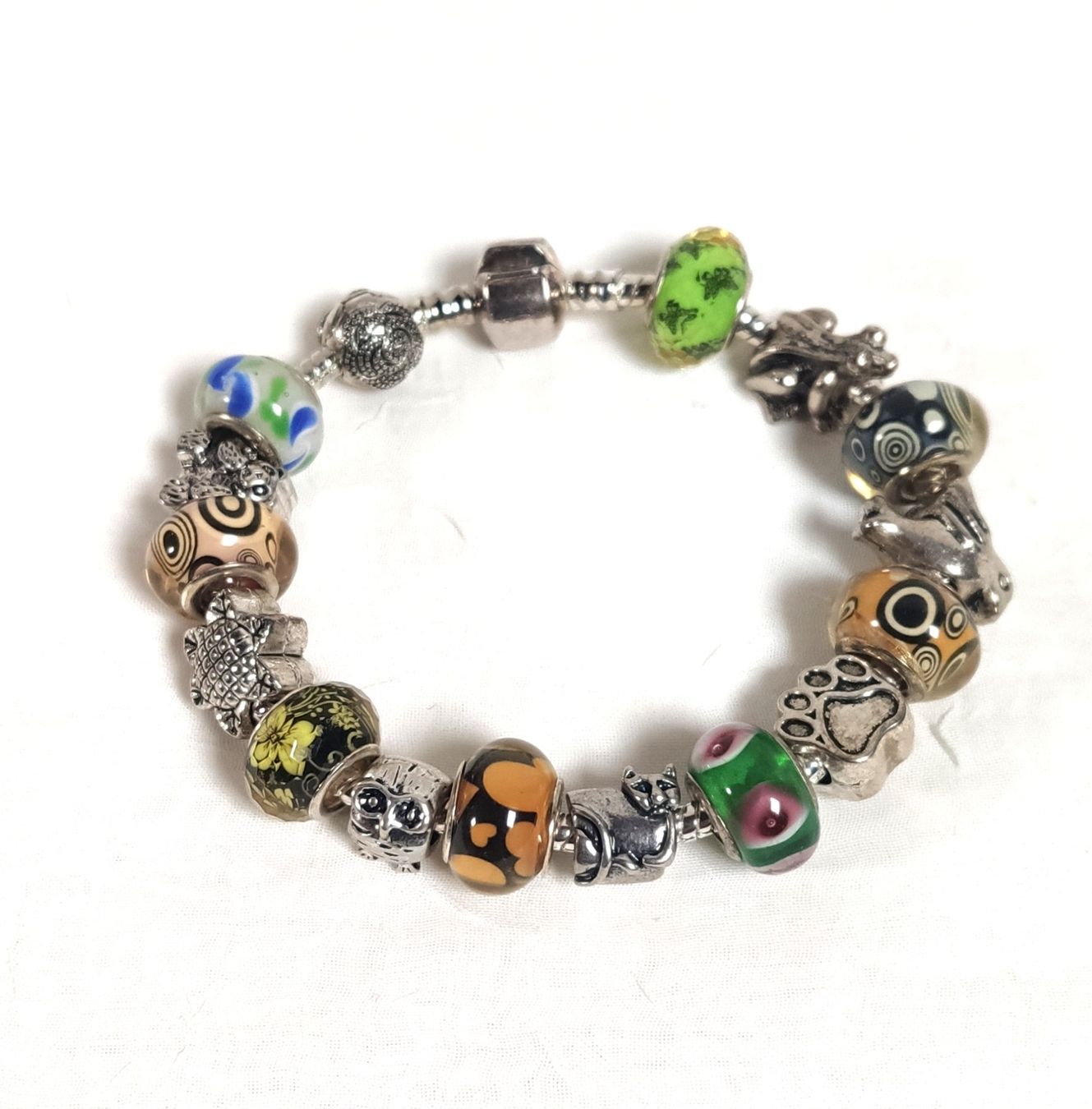 Bracciali & Braccialetti: Charm-Armbänder, modische Armbänder. – Nuovo e nell'imballaggio originale da Lamboing venduto da Qtrica 3