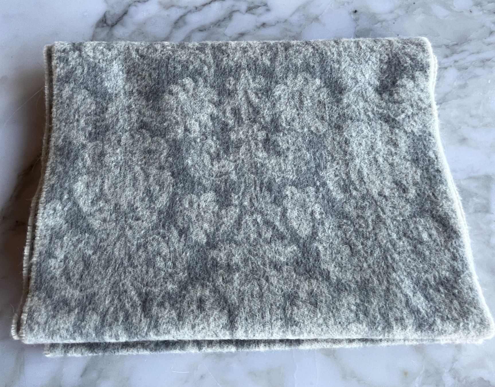 Foulard & Sciarpe: Kaschmir, Schal – Nuovo (secondo la descrizione) da Bern venduto da cubus01