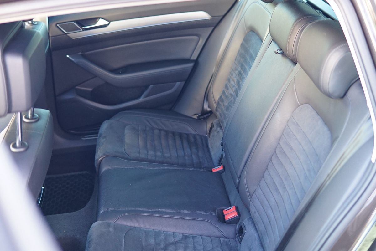 VW Automobili: VW PassatV 2.0 TDI 4M – Nuovo (secondo la descrizione) da Zürich venduto da Nihad09 5