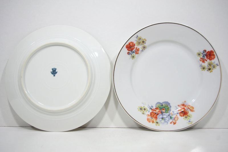Geschirrsets: 5 Teile Langenthal Art Deco 1932 – Gebraucht aus Meggen von Trouvaillen 1