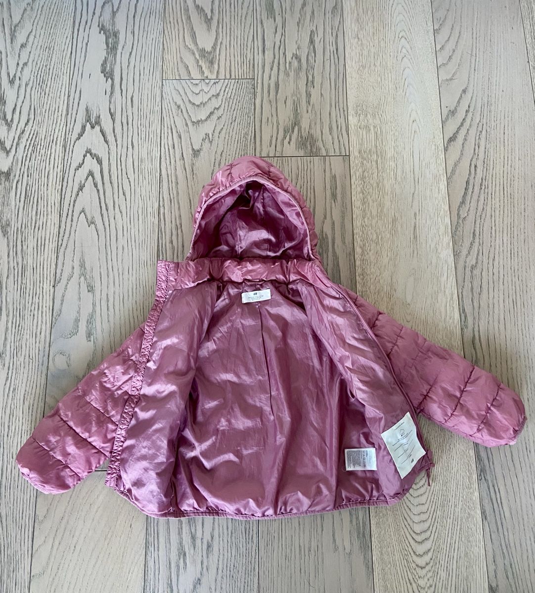 H&M Giacche & Cappotti: Übergangszeit Mädchenjacke Größe 110–116 – Usato da Arbedo venduto da gregmccooper 1