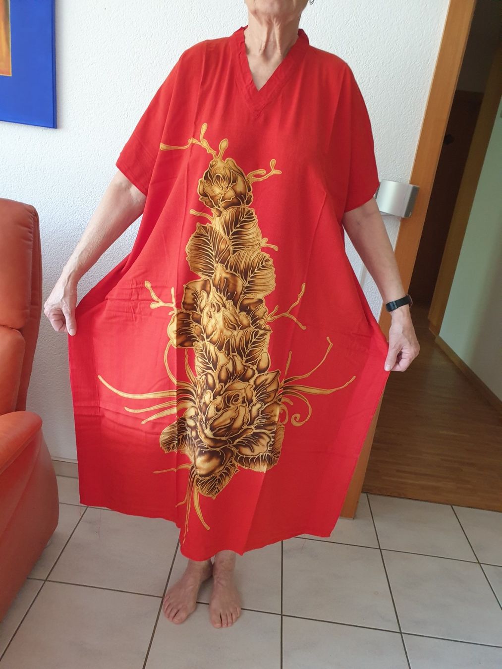 Kleider: Rotes Sommerkleid aus Malaysien – Gebraucht aus kaiseraugst von Yohe 2