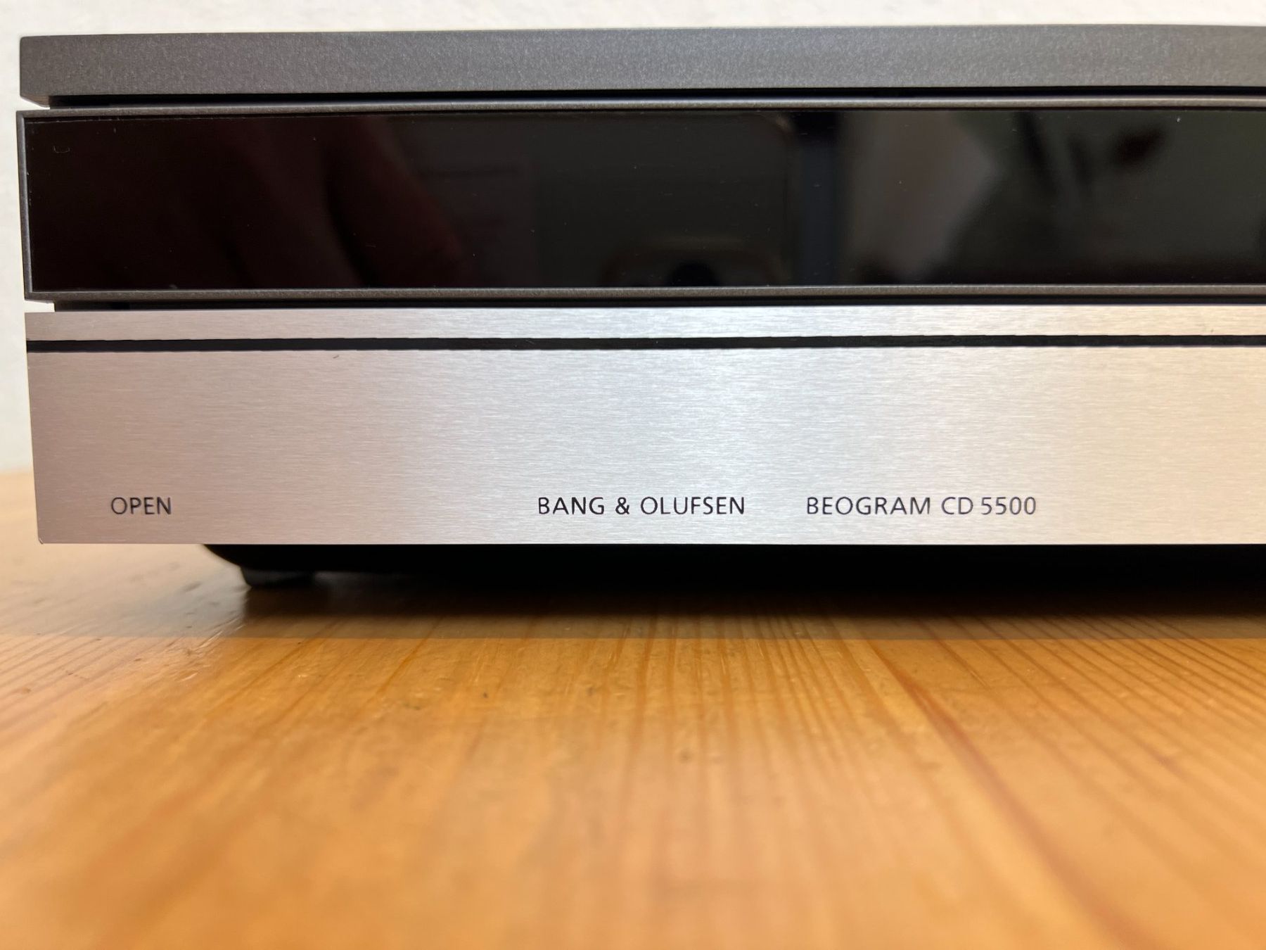 Bang & Olufsen Lecteur multimedia & Streamer: BANG & OLUFSEN BEOGRAM CD 5500 CD-PLAYER – Défectueux à Egg b. Zürich par Frank999 2