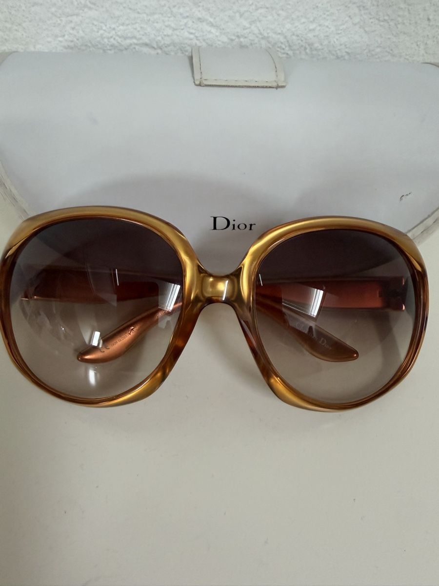 Occhiali & Lenti: Dior Sonnenbrille  – Nuovo (secondo la descrizione) da Uetikon am See venduto da jan_bx6p