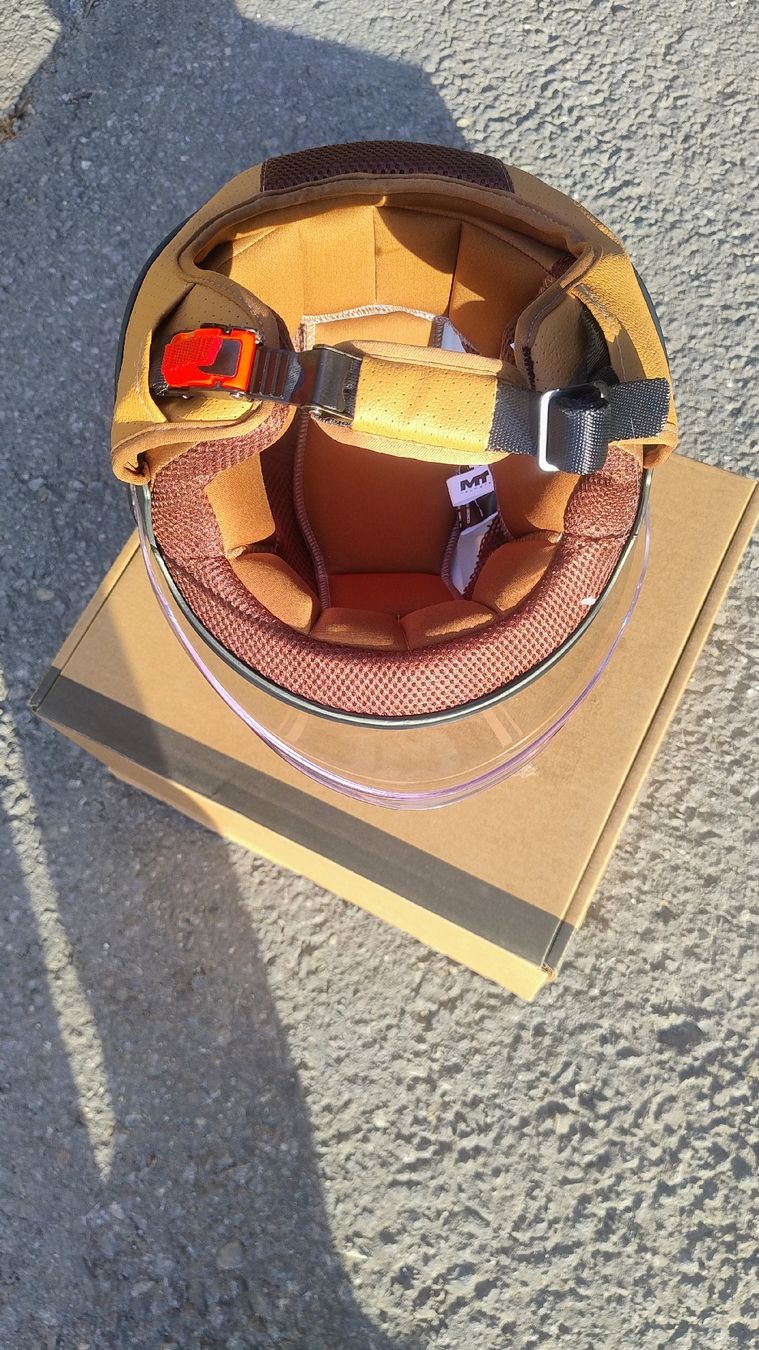Casques & visières: Helm MT – Neuf avec emballage d'origine à Pfäfers par Tech2 5