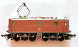 Intermodell  BLS Ce 4/4  H0  Messing