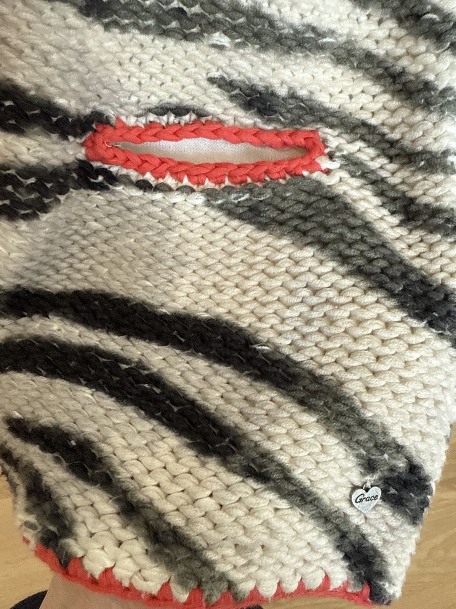 Giacche: Grace Strickjacke Zebra Look Gr. S – Usato da Wädenswil venduto da Salome0712 4