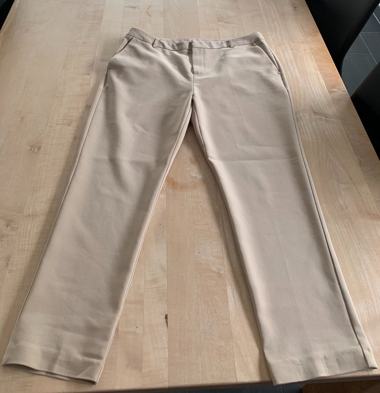 Pantaloni: Damenhose beige Gr.XL – Nuovo (secondo la descrizione) da Azmoos venduto da Verwir64