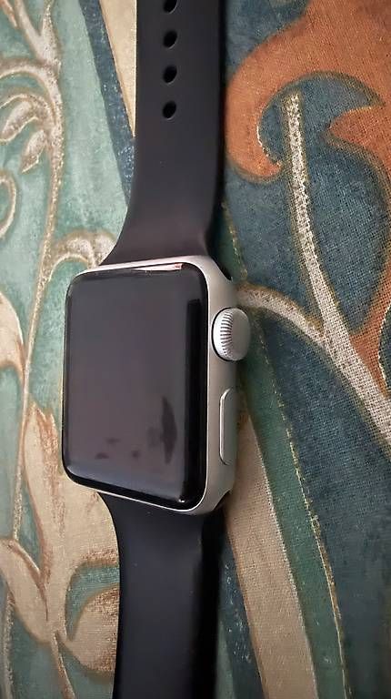 Apple Smartwatch: Apple Watch series 3.  38mm GPS – Usato da Monte Carasso venduto da Ely67 4