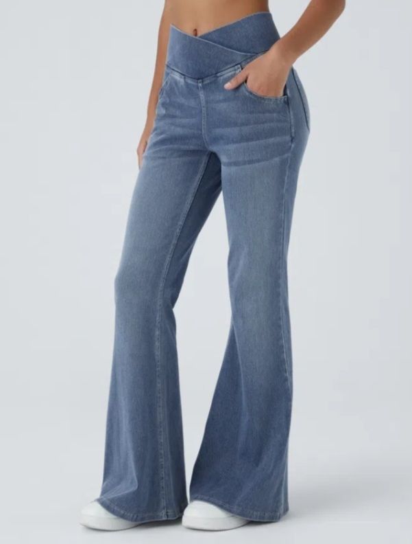 Halara Jeans: Schlaghosen – Nuovo (secondo la descrizione) da Innerthal venduto da System_of_a_down 3