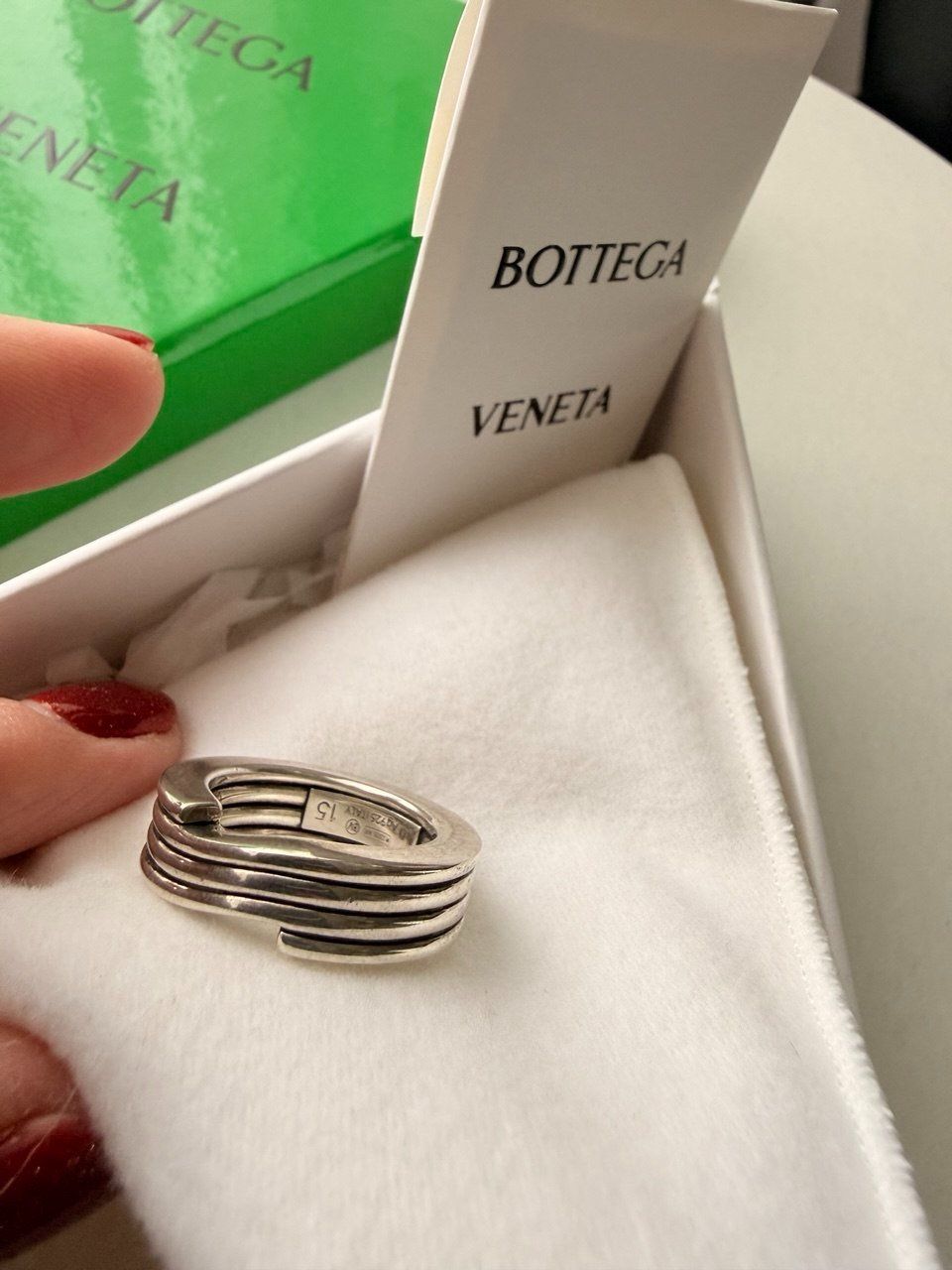 Bottega Veneta Anelli: Silver ring Bottega Veneta – Nuovo (secondo la descrizione) da Lugano venduto da juledo