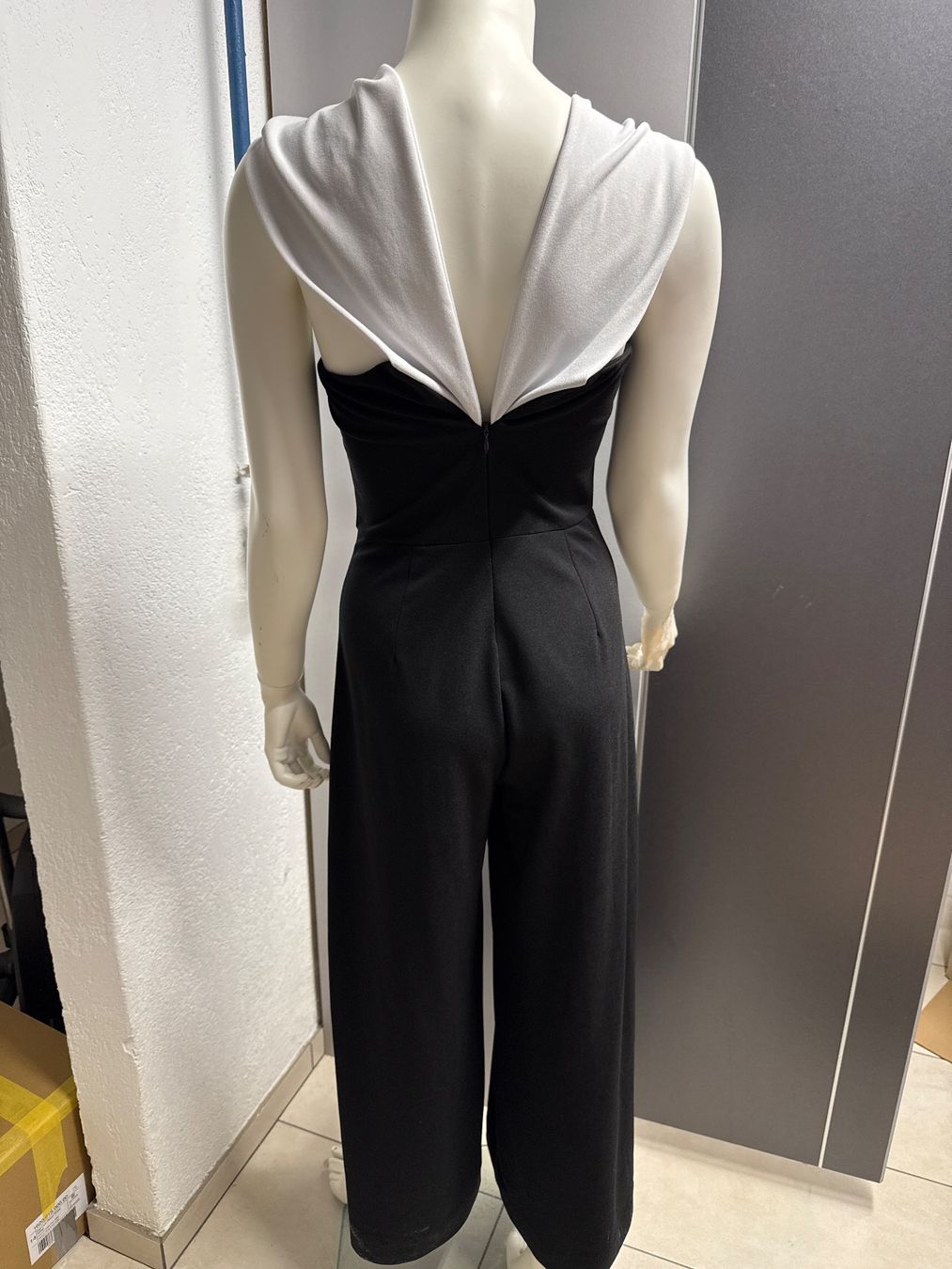 Wal G. Tute: JUMPSUIT WAL G s/m – Usato da Birr venduto da WalkyriaM 1