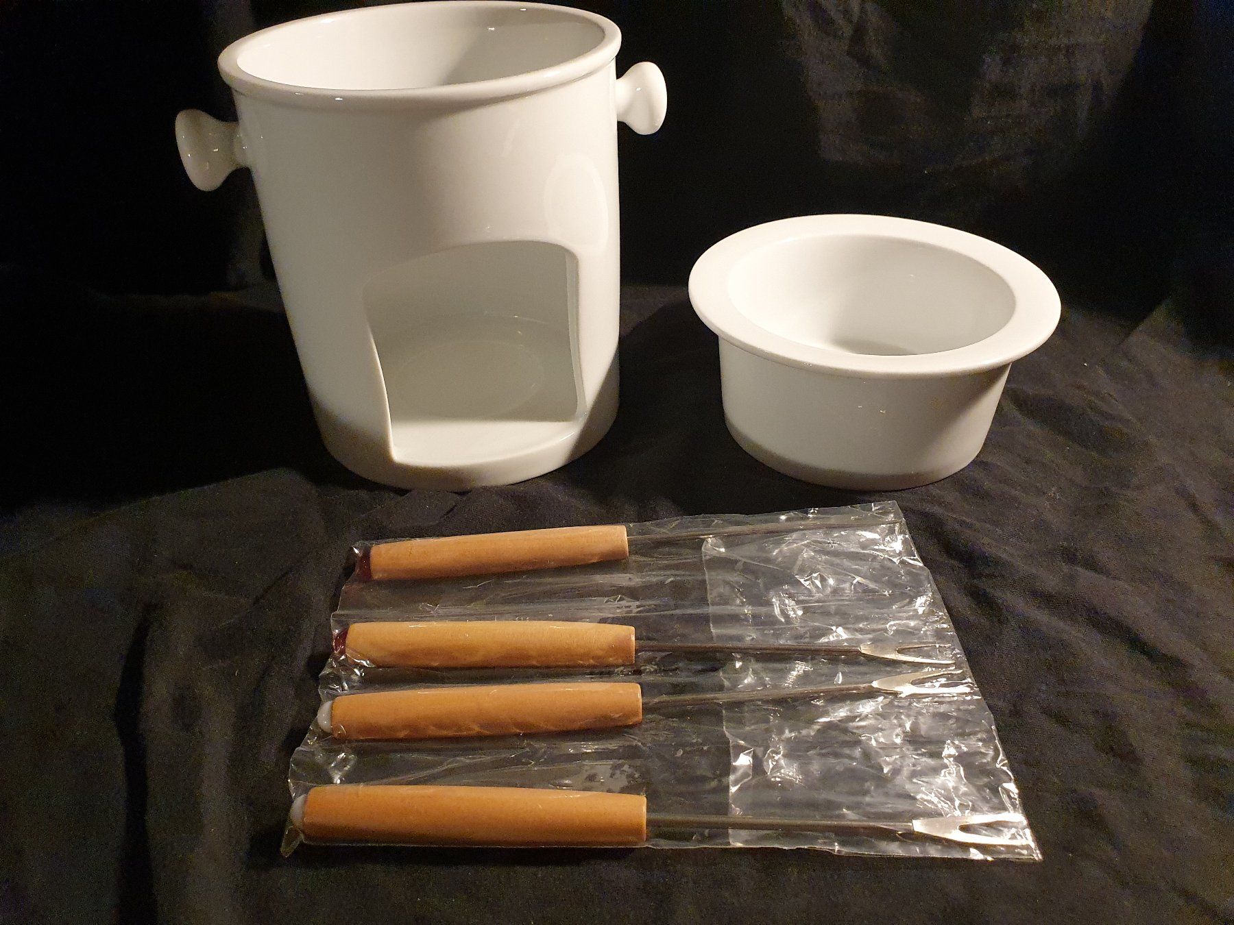 Geschirrsets: Neues Schoko-Fondue Set mit 4 Gabeln – Neu und originalverpackt aus Worb von FroLok 1