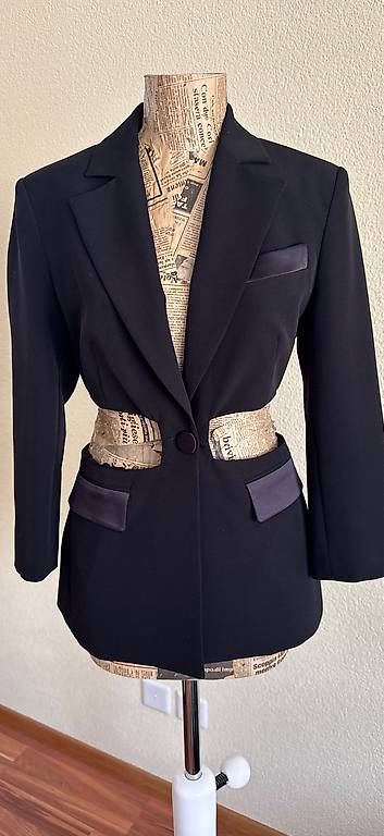 Liu Jo Jacken: Blazer Liu Jo – Gebraucht aus Rotkreuz von Mini_mela33 2