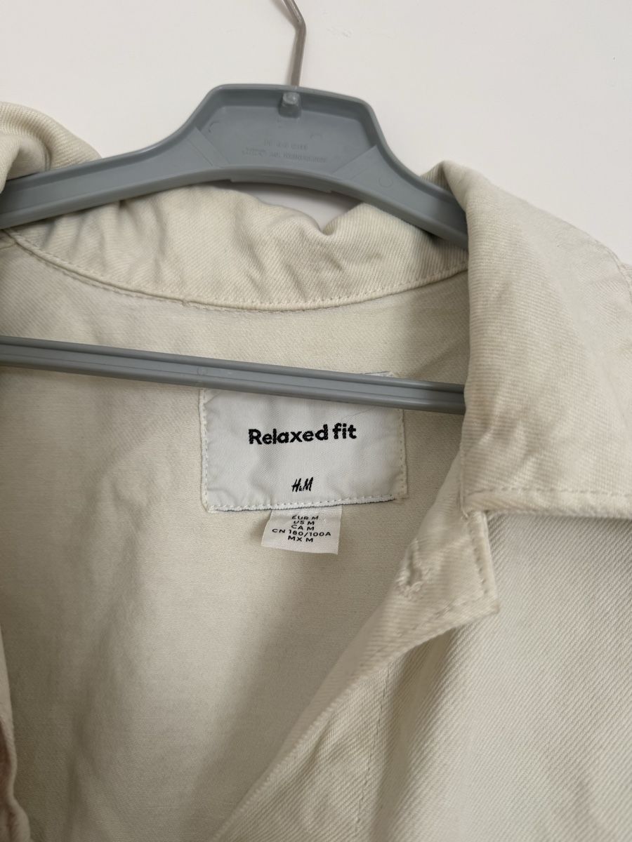 H&M Giacche: Beige Jacke von H&M   – Nuovo (secondo la descrizione) da Winterthur venduto da leacatalinaa 1