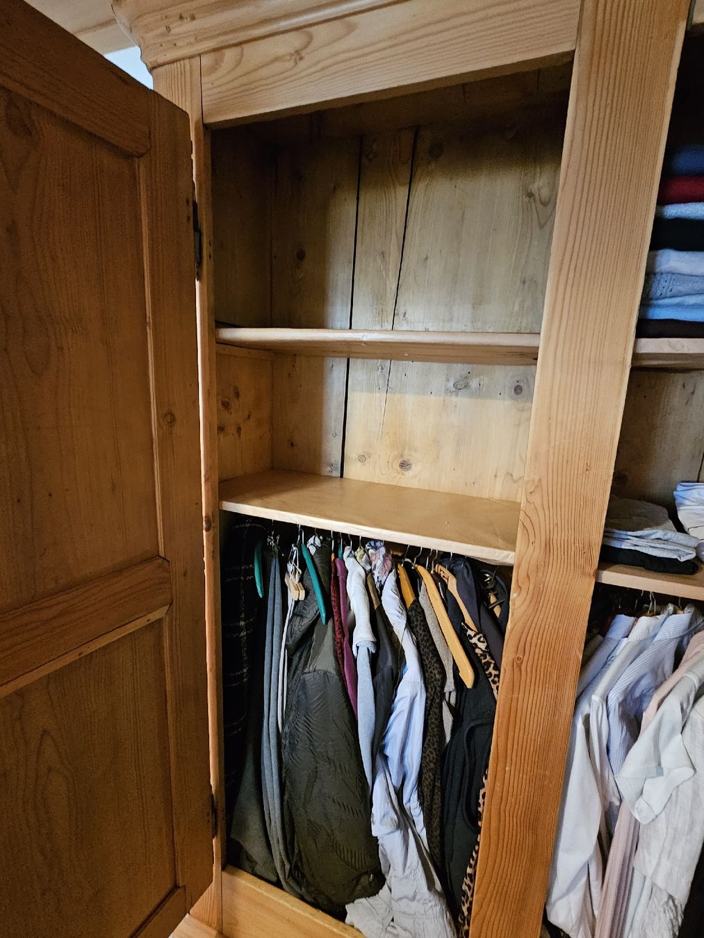 Armadi: Biedermeier Schrank 2 türig – Usato da Mühlethurnen venduto da Zauberfee3 2
