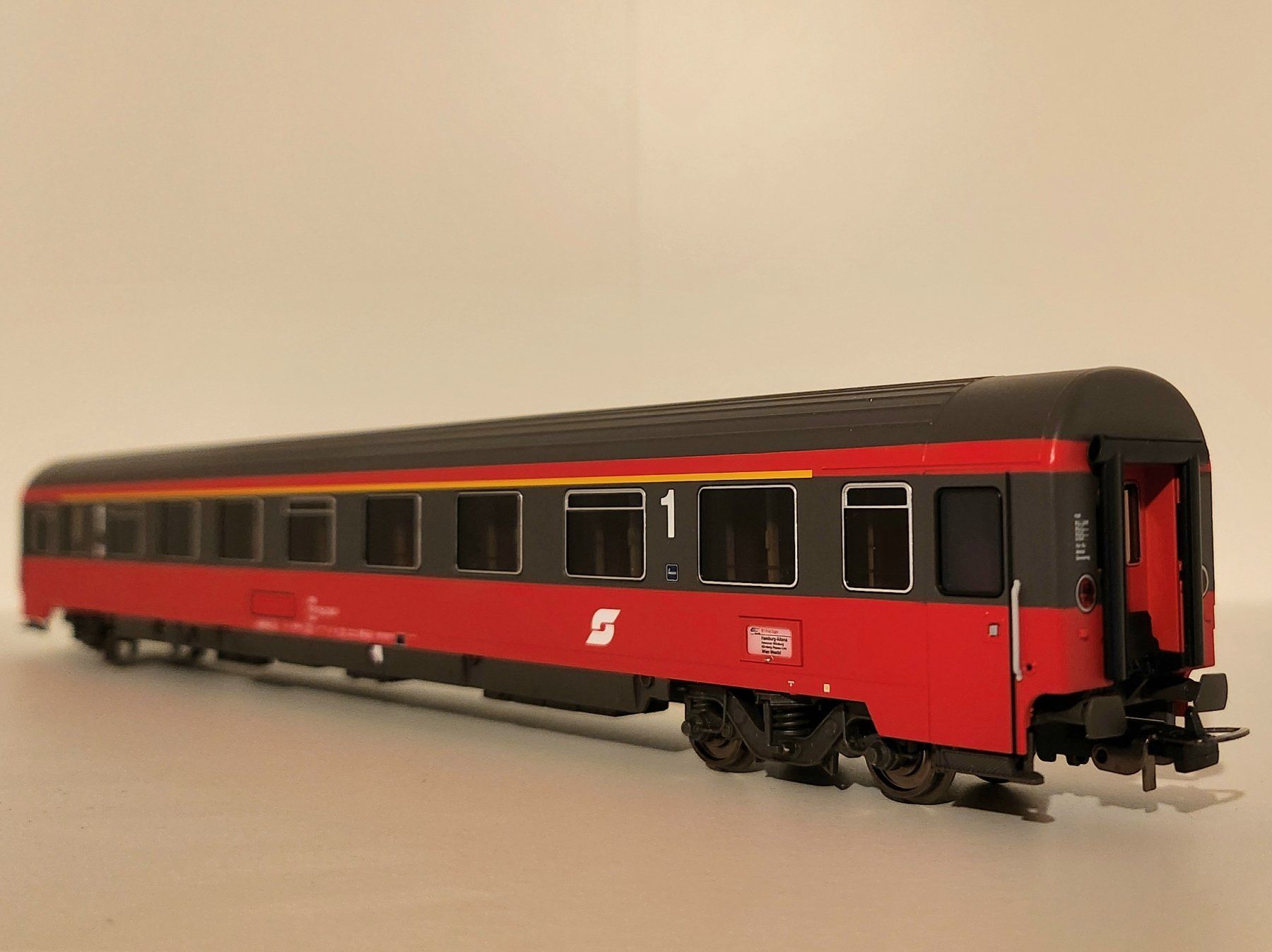 Piko Modelleisenbahnen: Piko 3er Set ÖBB Eurofirma DC – Neu (gemäss Beschreibung) aus Wittenwil von ced_q8j7 5