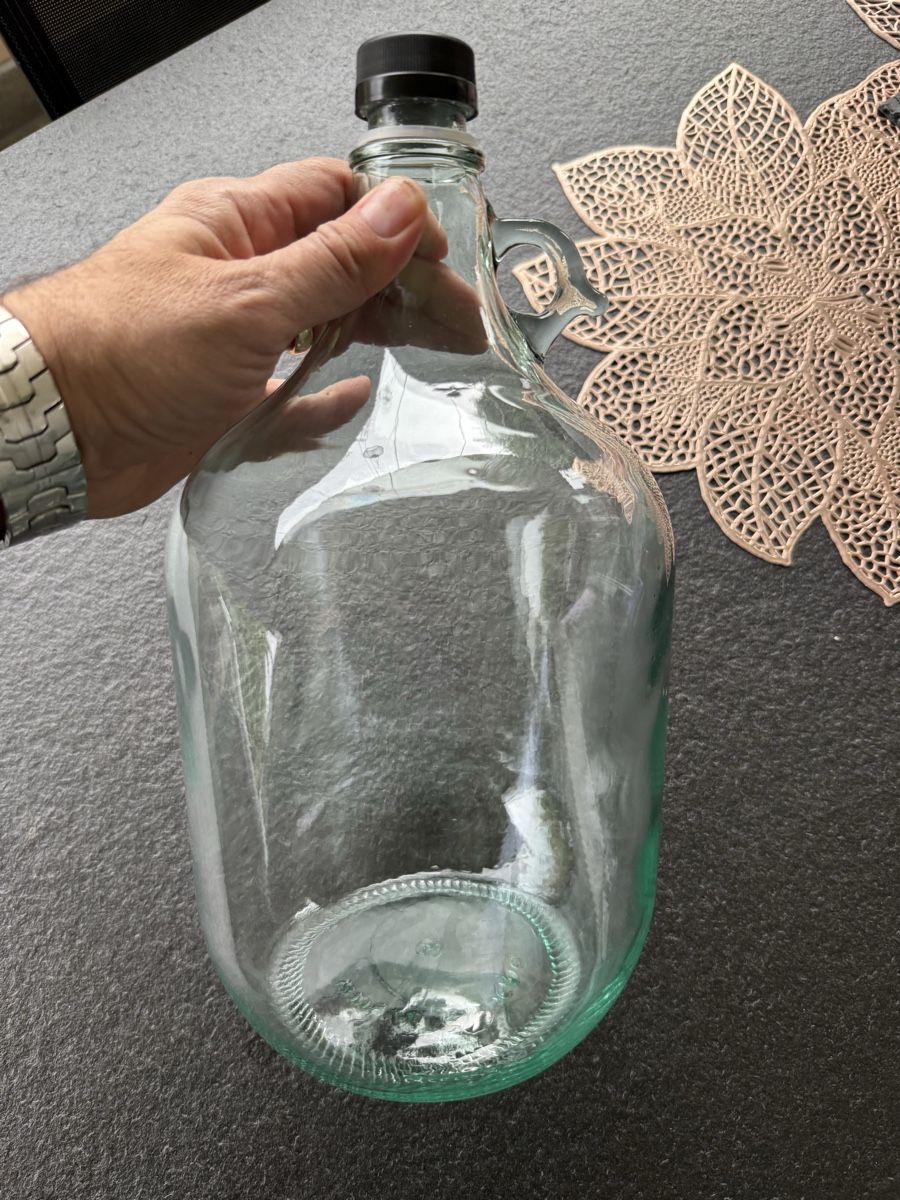 Autres vaisselles & verres: Weinflasche mit Griff, 5 Liter – D'occasion à Mönchaltorf par xhedea_15 4