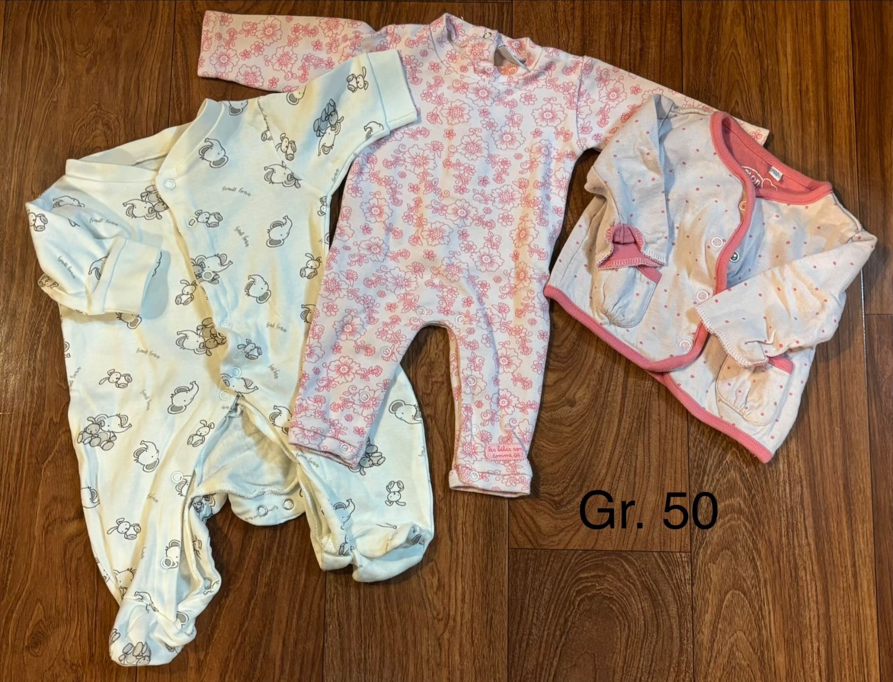 Lotti & Set di vestiti: Kleiderset Mädchen Gr. 50 – Usato da Oberiberg venduto da mon_q7c2