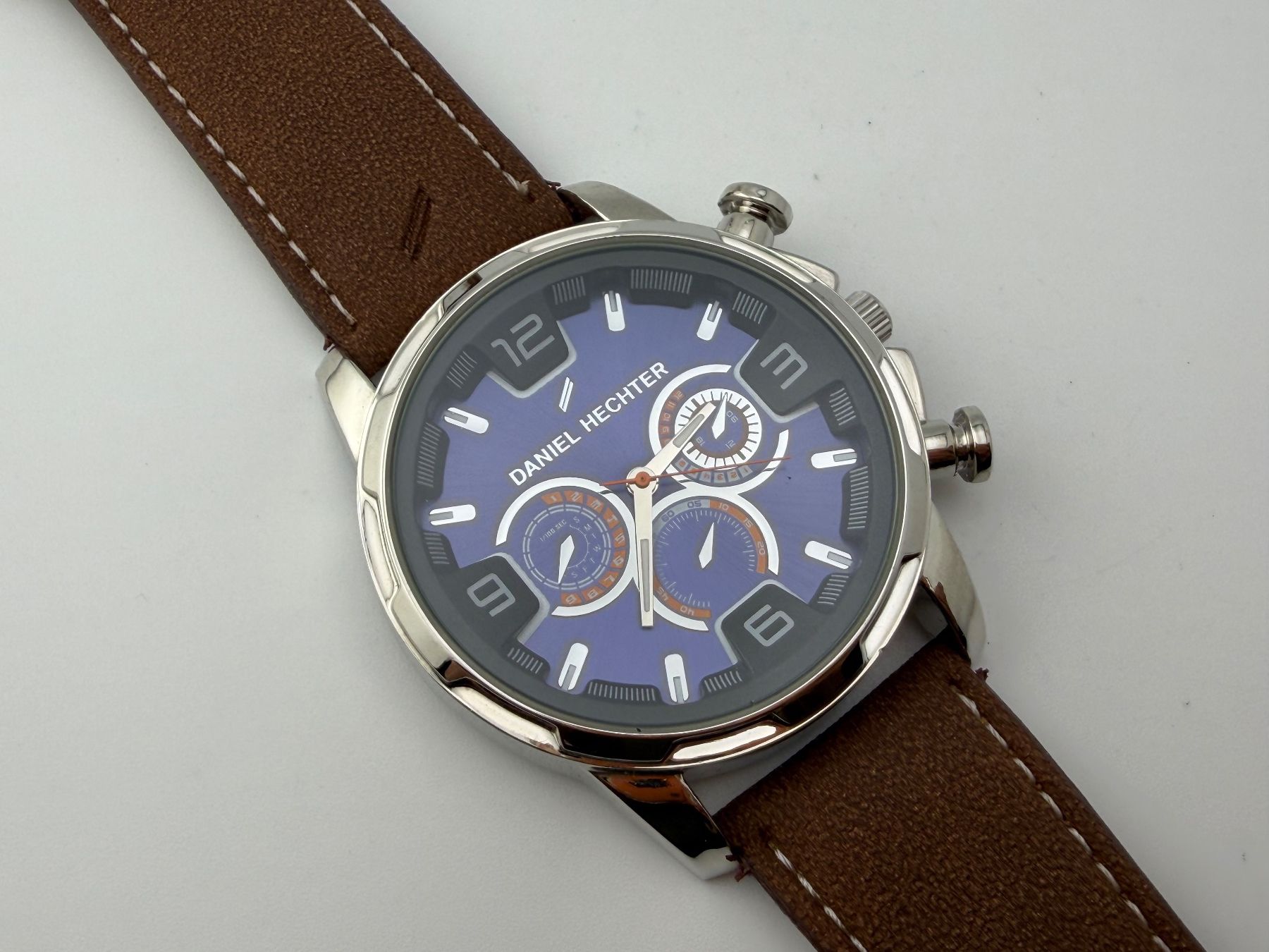 Daniel Hechter Orologi: DANIEL HECHTER Herrenuhr läuft – Usato da Biel/Bienne venduto da MrP_WatchesBiel 1
