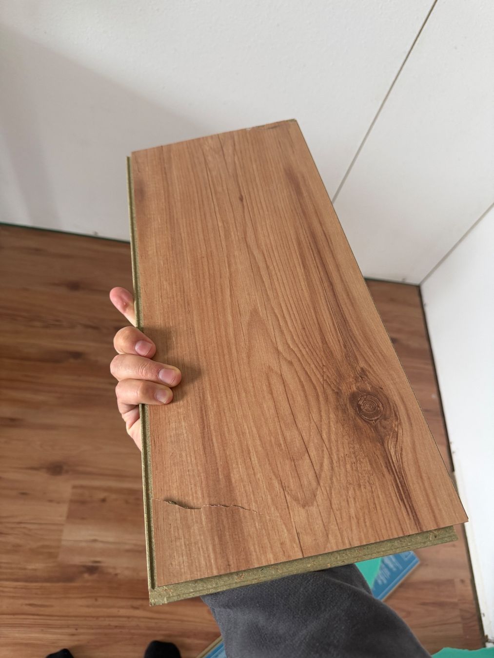 Articoli in legno: Lamminat – Usato da Geroldswil venduto da Landolt8888