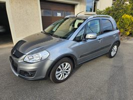SUZUKI SX4 1.6 TOP