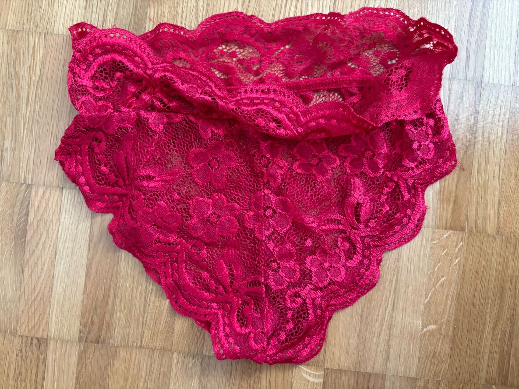 Altra biancheria intima: NEU sexy Spitzen Slip, Grösse S – Nuovo e nell'imballaggio originale da Winterthur venduto da Sunshine143 1